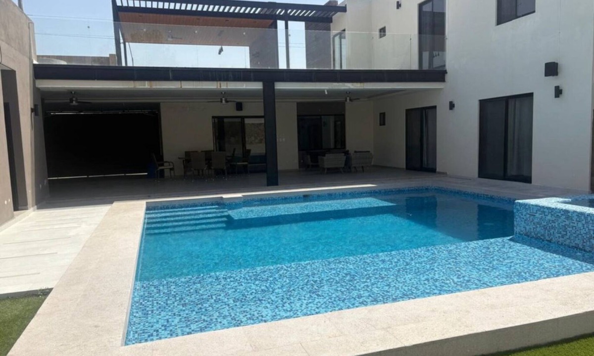 General Zuazua House | Quinta Ideal for Families: 4 Bedrooms, Swimming Pool, Jacuzzi and Billiards