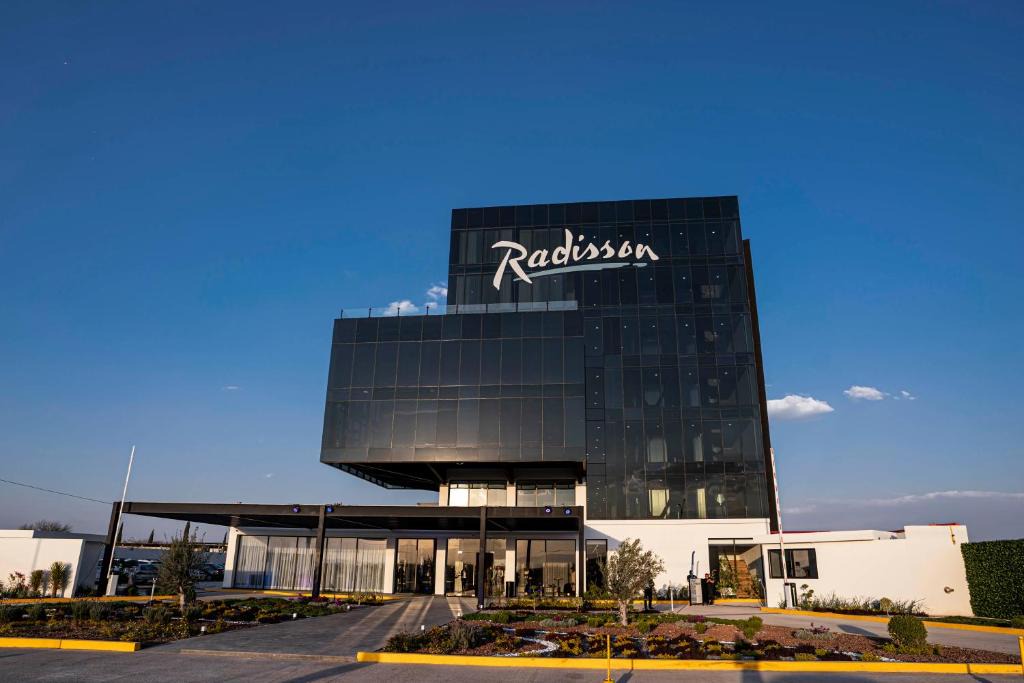 San Luis Potosi Hotel | Radisson San Luis Potosi Aeropuerto