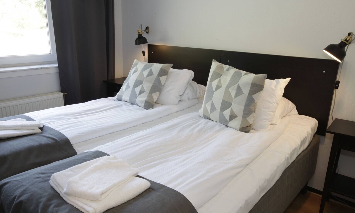 Mariestad Hotel | Rasta Mariestad - Rattugglan