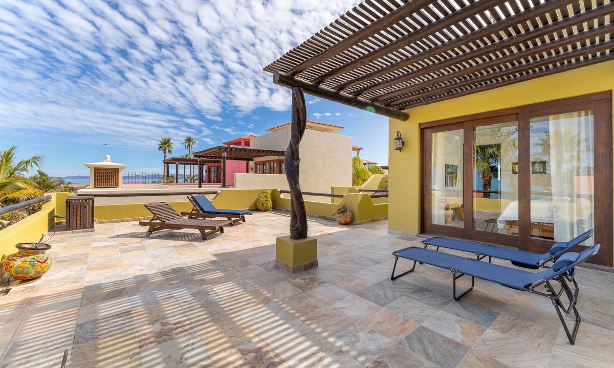 Nopolo House | Relaxing, modern home Loreto Bay with Amazing Views. Bikes available