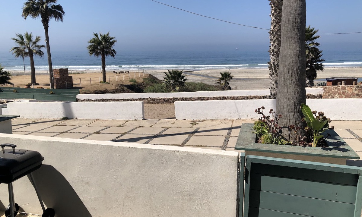 Ensenada Apartment | Relaxing Ocean View Room-Private beach