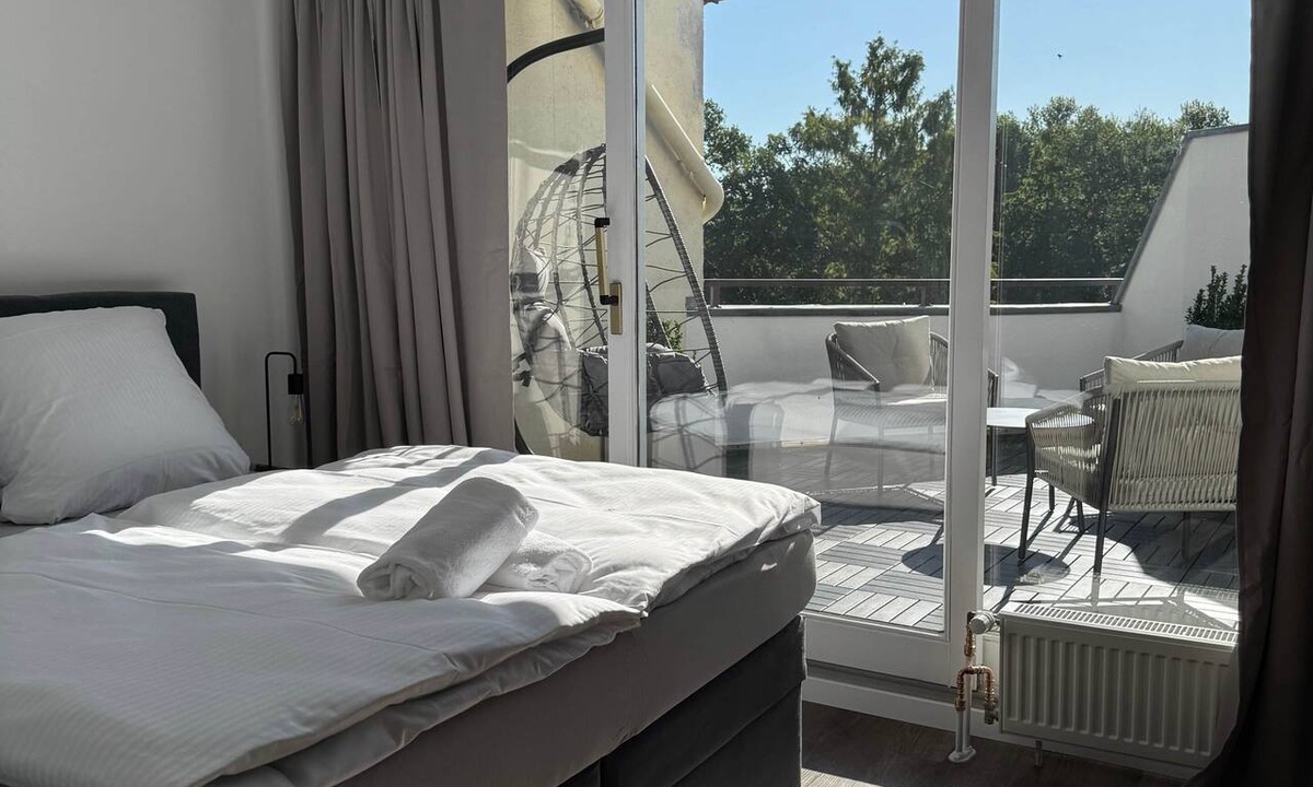Misburg Apartment | Remark Studios: Studio-Apartment with Terrace