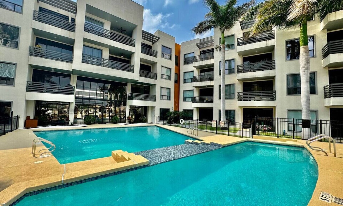 Mission Apartment | Renovated 3BR APT nice/cozy!