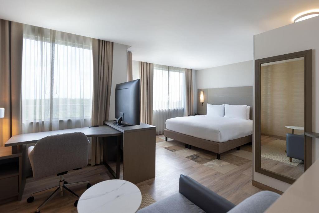 Playacar Fase II Hotel | Residence Inn by Marriott Playa del Carmen