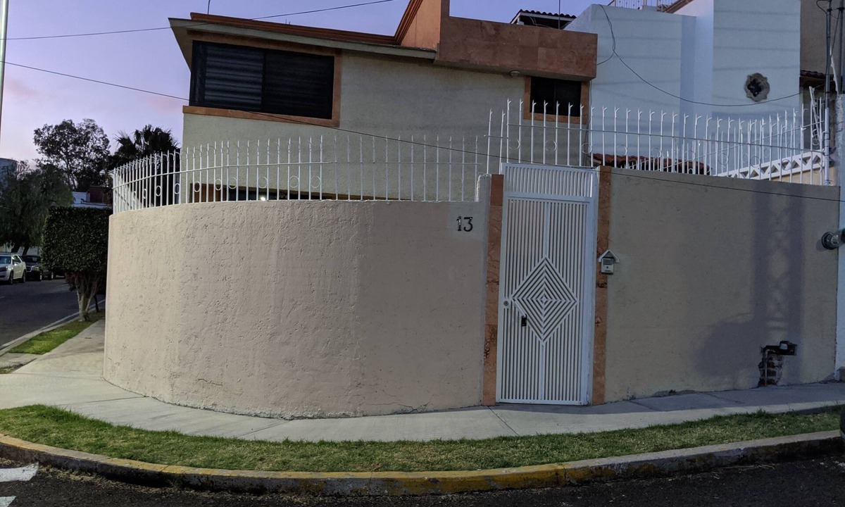 Downtown Queretaro House | Residencia para Ejecutivos