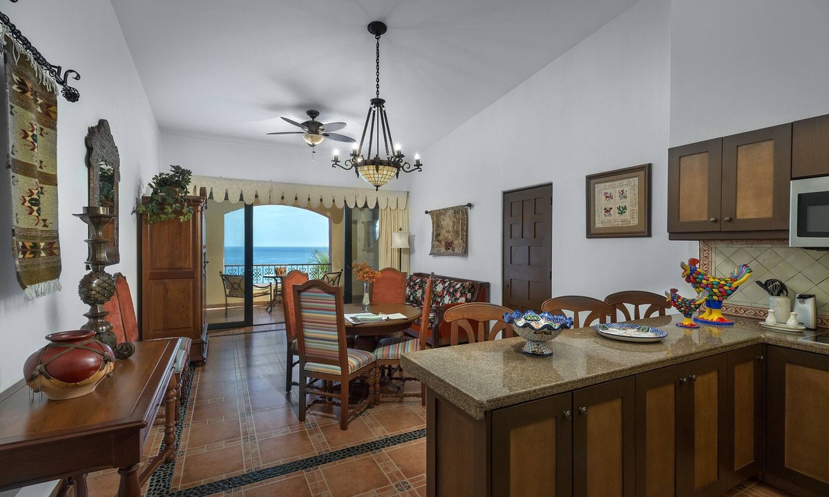 Cabo San Lucas Villa | Residential Home with Private Pool, Hot Tub, Butler, Outdoor Bar and BBQ.