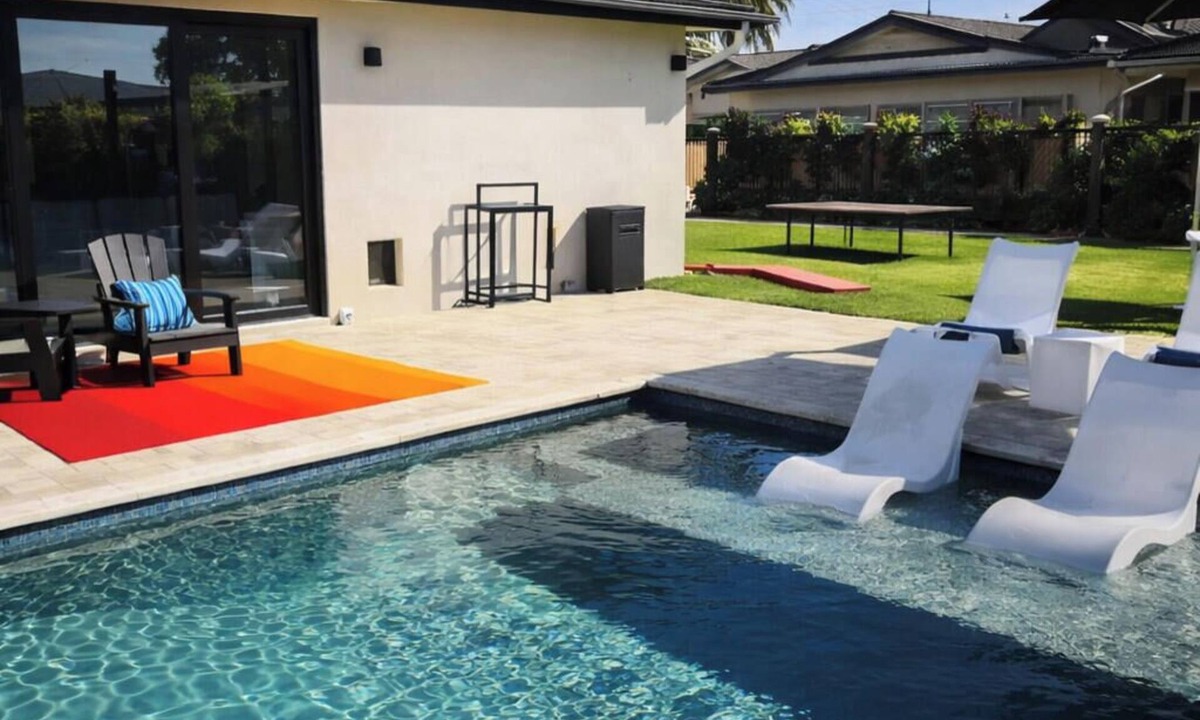 Park Scottsdale Townhouse House | Revolution Retreat- Heated Pool 5 Mins to Old Town-Hidden Room