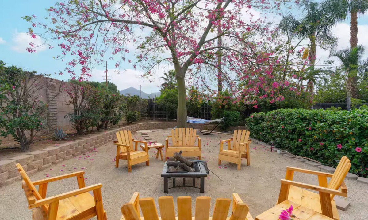 Patton House | Riverside Serenity Winter Oasis-Spa/Pool/Mini Golf