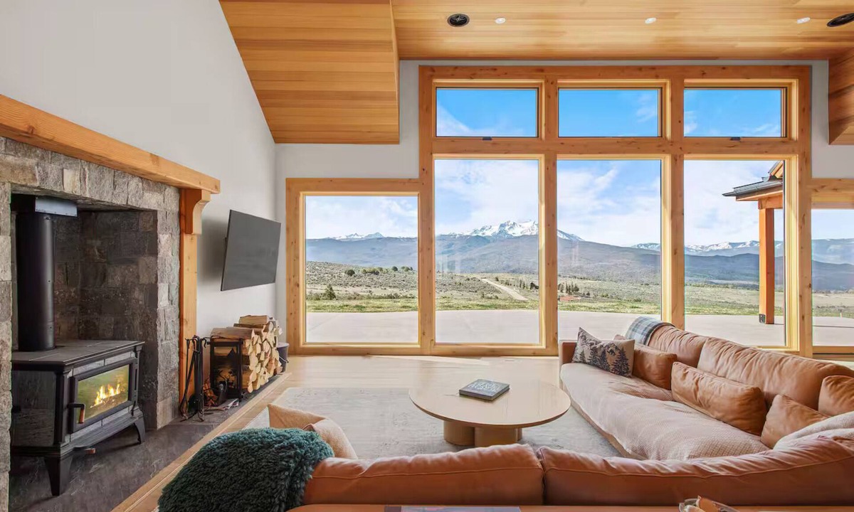 Missouri Heights House | Roaring Fork Valley Mountain Retreat: Hot Tub, Cold Plunge & Sauna