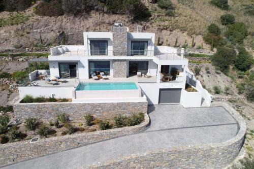 Agios Vasileios Villa | Rozites Luxury Beachfront Villa, By Hellocrete