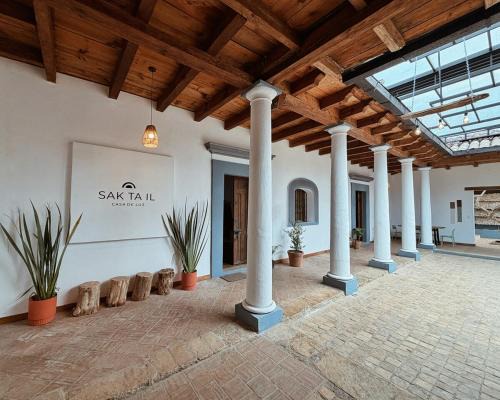 De Guadalupe House | Saktail Colonial Villa with a central patio