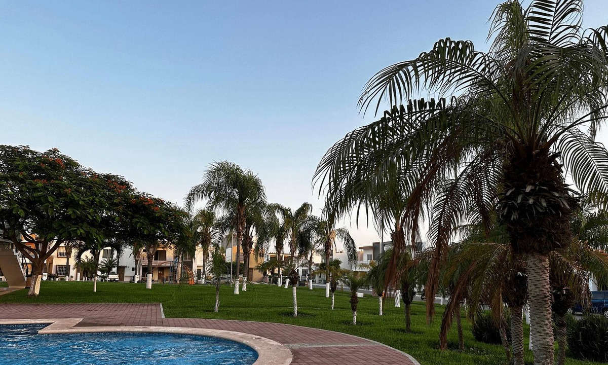 Mazatlan Hotel | Santo Edgar 4143