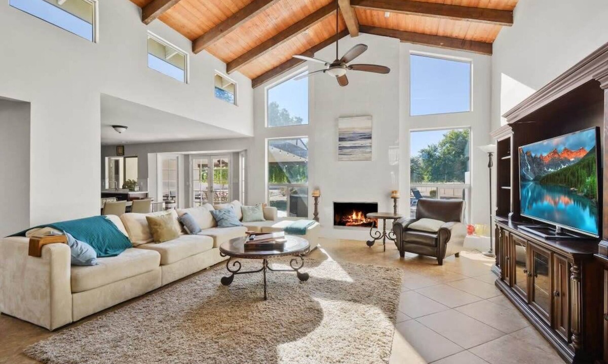McDowell Ranchos Villa | Scottsdale LuxVilla -7 BR!- Mins to TPC and Casino