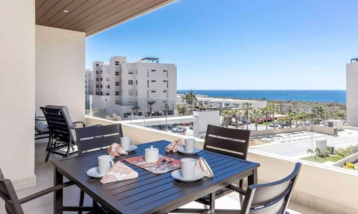 El Tezal Condo | Sea Breeze | Vista Vela Oceanview Condo Cabo