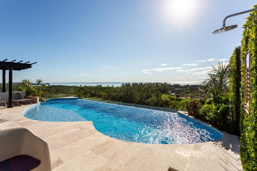 Luis Donaldo Colosio Hotel | Sea Tower