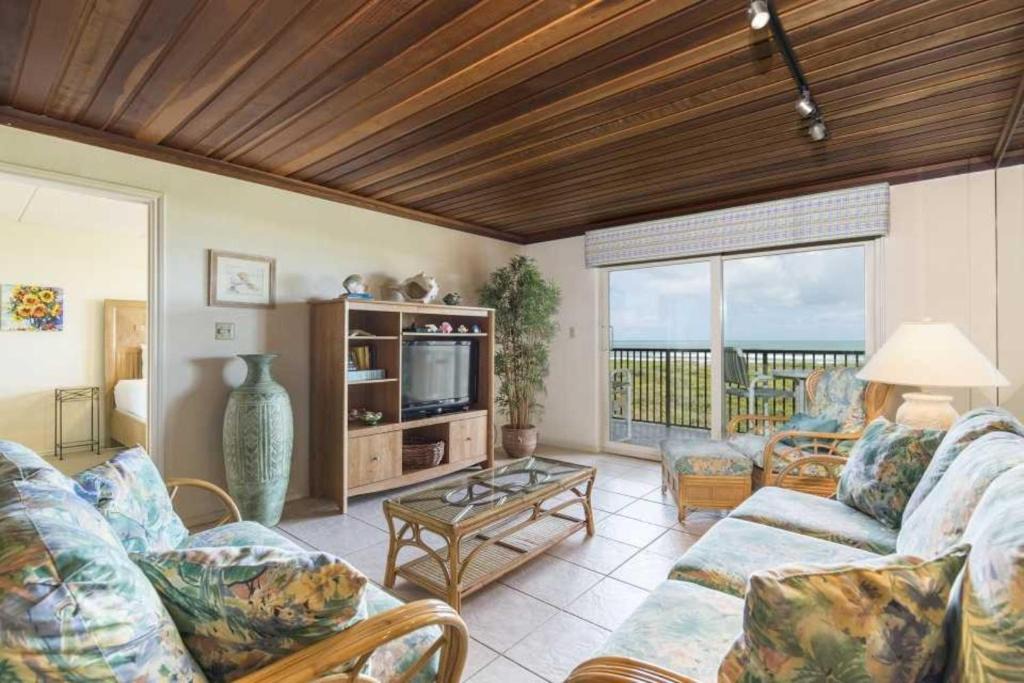 South Padre Island House | Seagull 202 by Padre Island Rentals