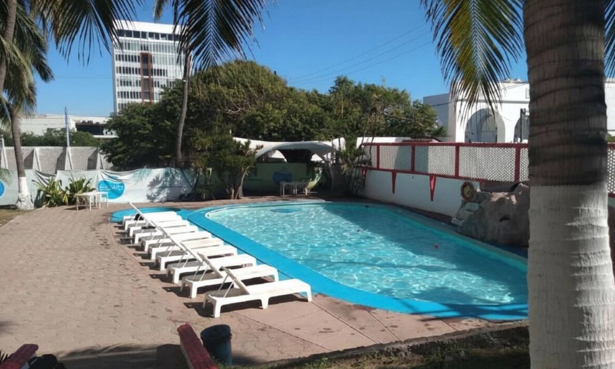 Mazatlan Hotel | Seaside Retreat: Comfortable Room with Clean Beds and Panoramic Ocean Views