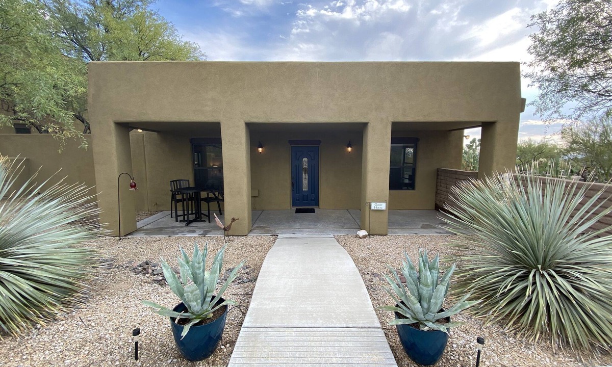 Tucson House | Secured on Gated/Walled Estate near Dove Mtn/I-10/Oro Valley/Golfing/Hiking