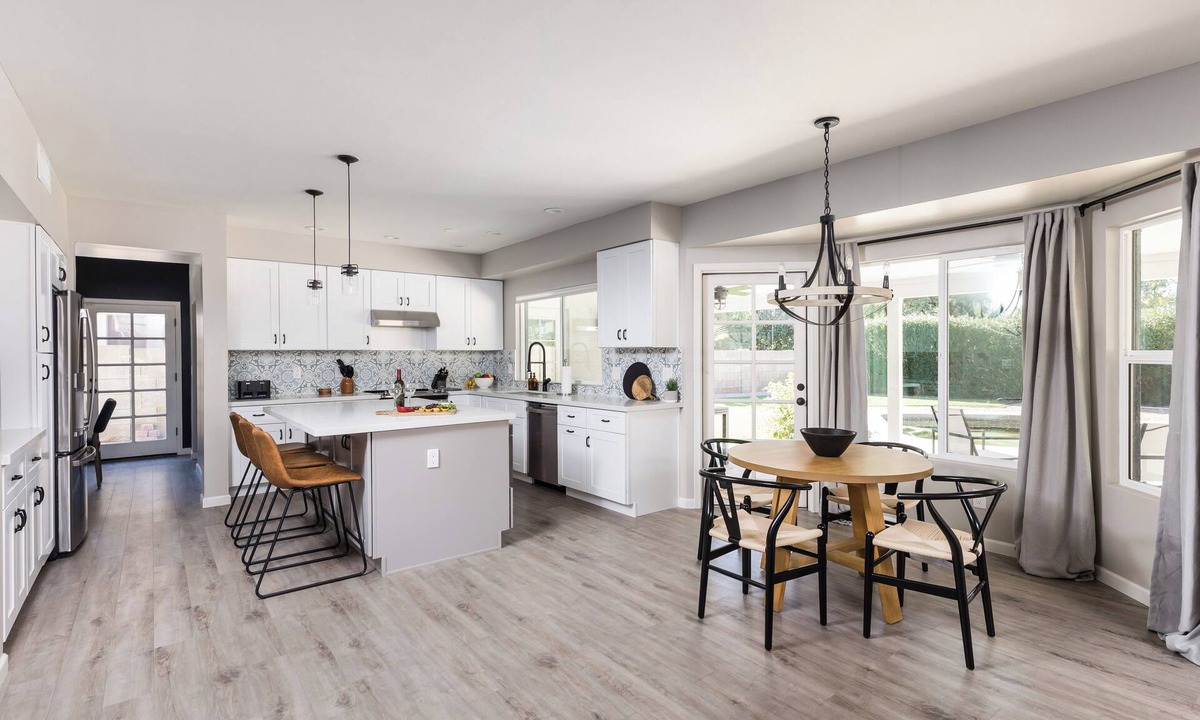 Paradise Valley Village Cottage | Sereno - Sparkling Pool - Near Scottsdale Quarter
