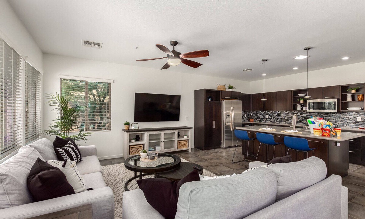 Seville House | Seville Home w/Heated Pool! 30 Night Min