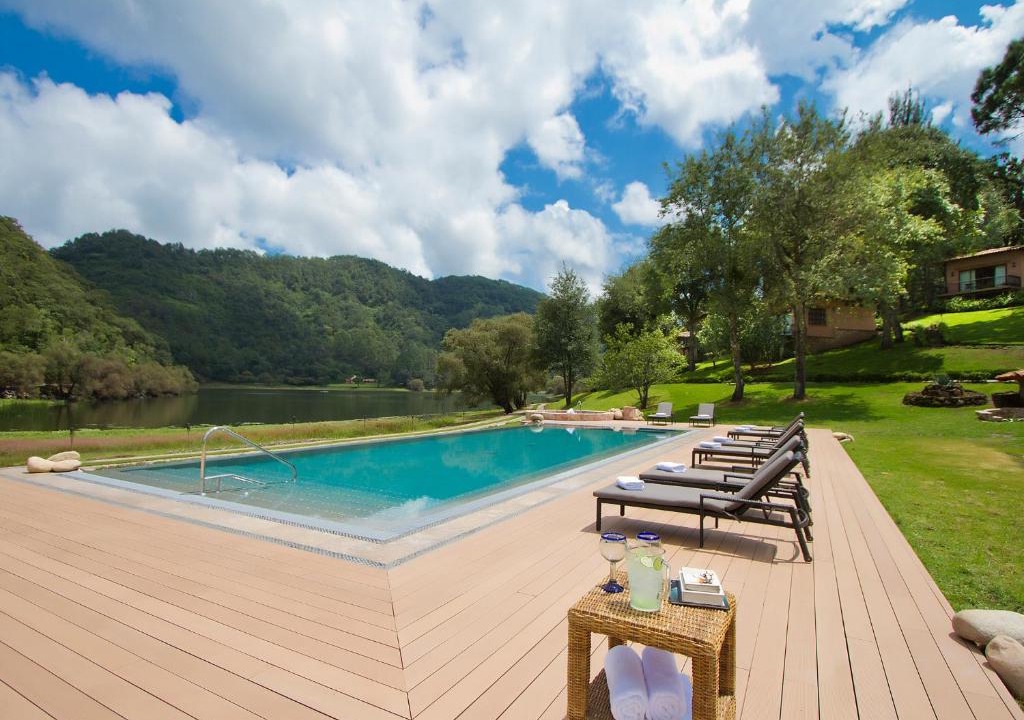 Mascota Hotel | Sierra Lago Resort & Spa Hotel-All Inclusive