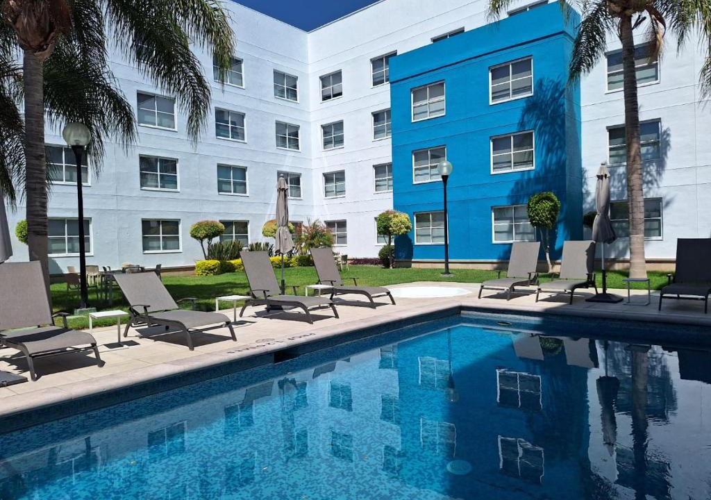 San Luis Potosi Hotel | Sierra Suites By HP Hotels