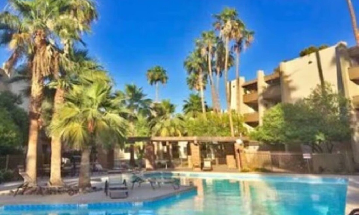 Entertainment District Condo | Sleek and Elegant Gem in Old Town Scottsdale