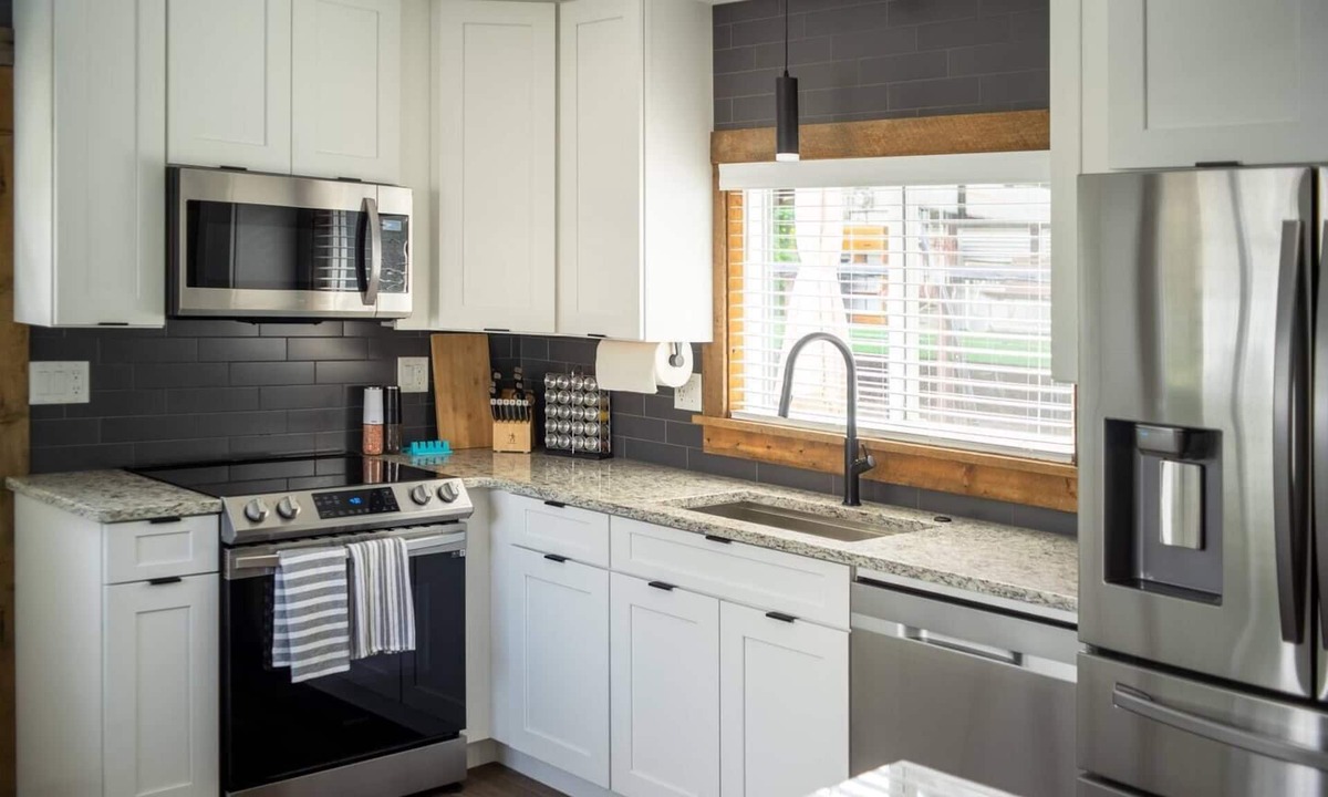 Ronan House | So Fresh and So Clean.