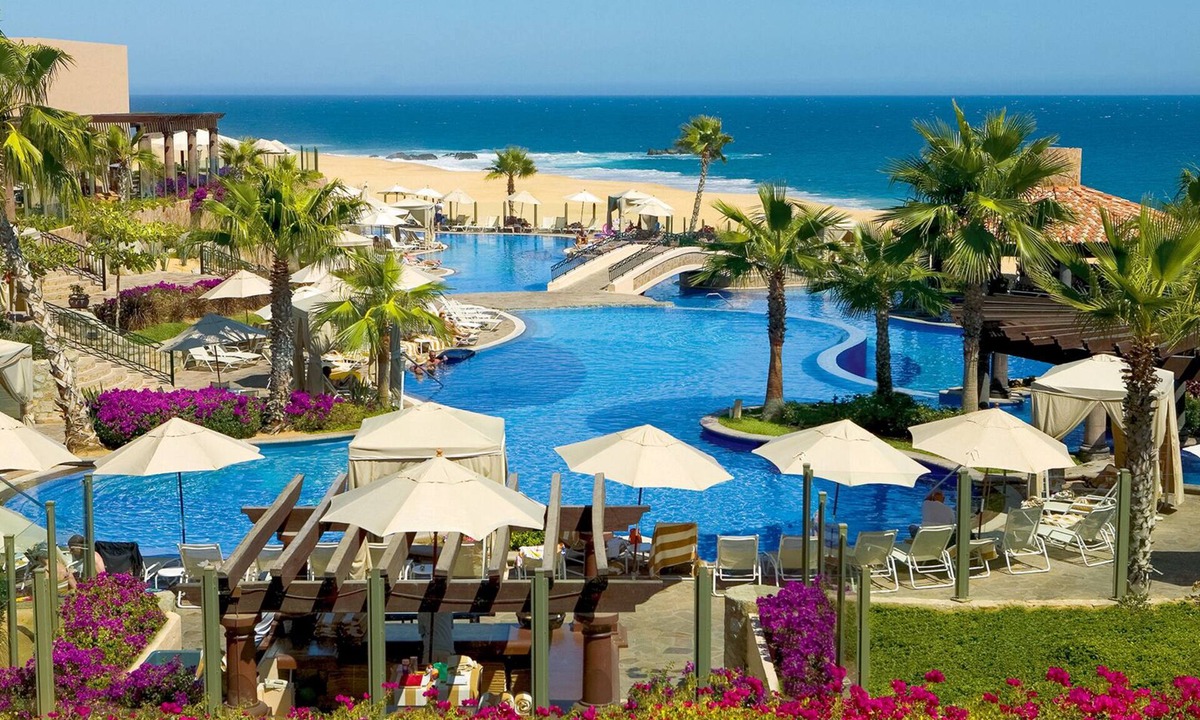 Pedregal Hotel | Soak up the sun at Pueblo Bonito Sunset Beach Resort, Junior Suite, 4 max.