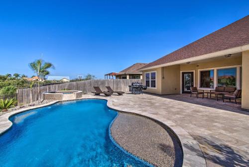 Laguna Vista House | South Padre Paradise w/Saltwater Pool Near Golf!
