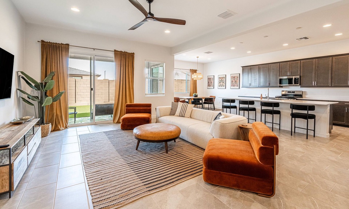 Goodyear House | Spacious 4BR/3BA Desert Retreat & Private Casita - 3-Car Garage/WiFi/Fenced Yard