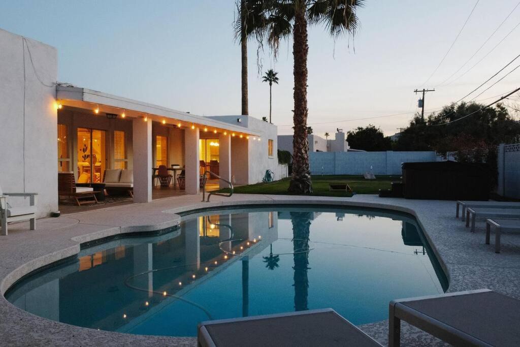 Moon Valley House | Spacious Home in Moon Valley- Heated Pool & Spa