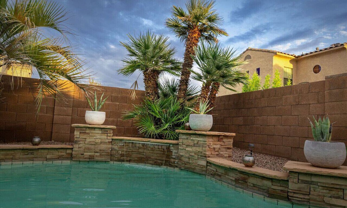 Legacy Parc House | Spacious Monthly 4BR 2.5 bath Oasis w/Private Pool