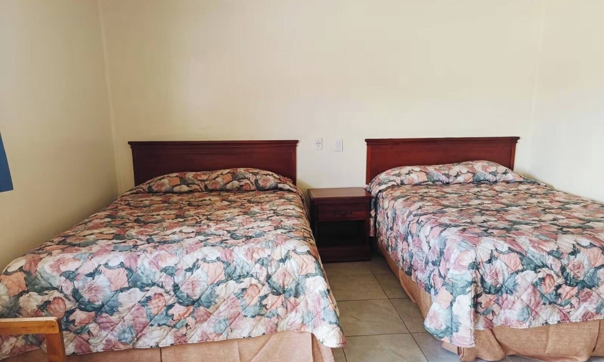Pharr Hotel | Stay & Save: 2 Queen Beds w/Wi-Fi, Parking, Near Restaurants, & Attractions