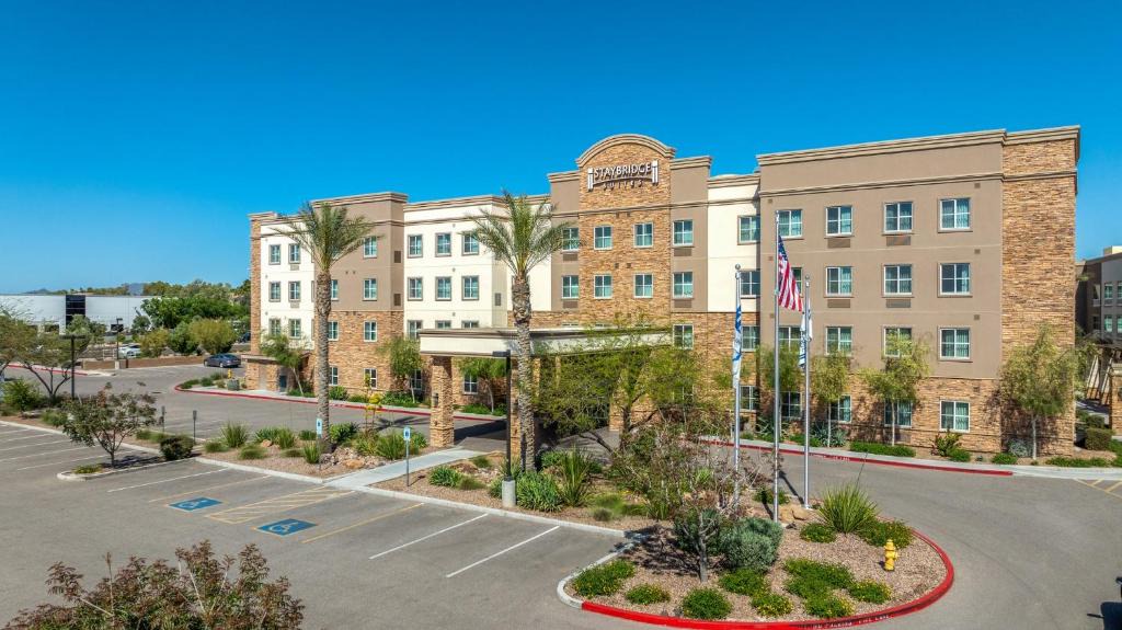 Gilbert Hotel | Staybridge Suites - Gilbert - East Mesa by IHG