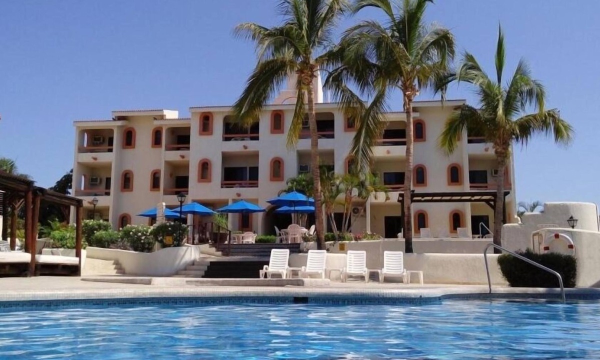 Campo de Golf Fonatur Hotel | Stylish 1BR Junior Suite Near Las Palmas Park