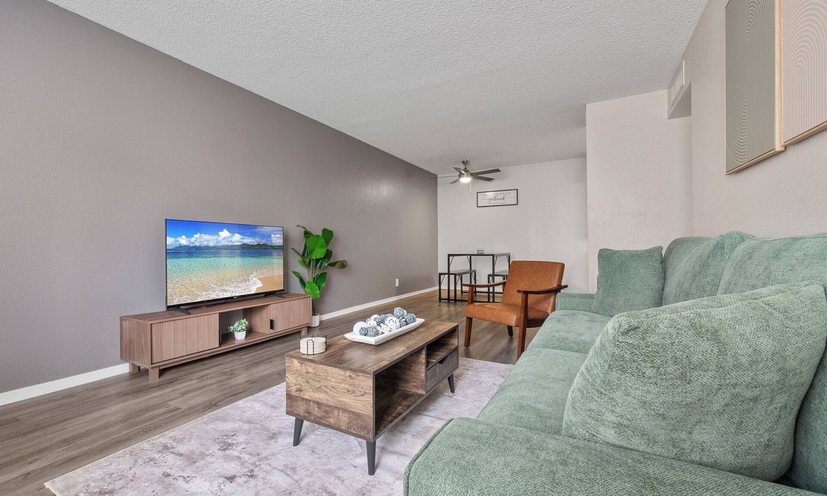 Mesa Apartment | Stylish 2BR 2BA Mesa Unit Near Downtown & ASU Tempe