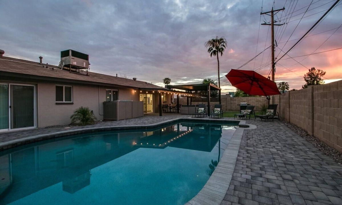 Cox Heights House | Stylish 4 Bdrm Near ASU and Old Town Scottsdale!