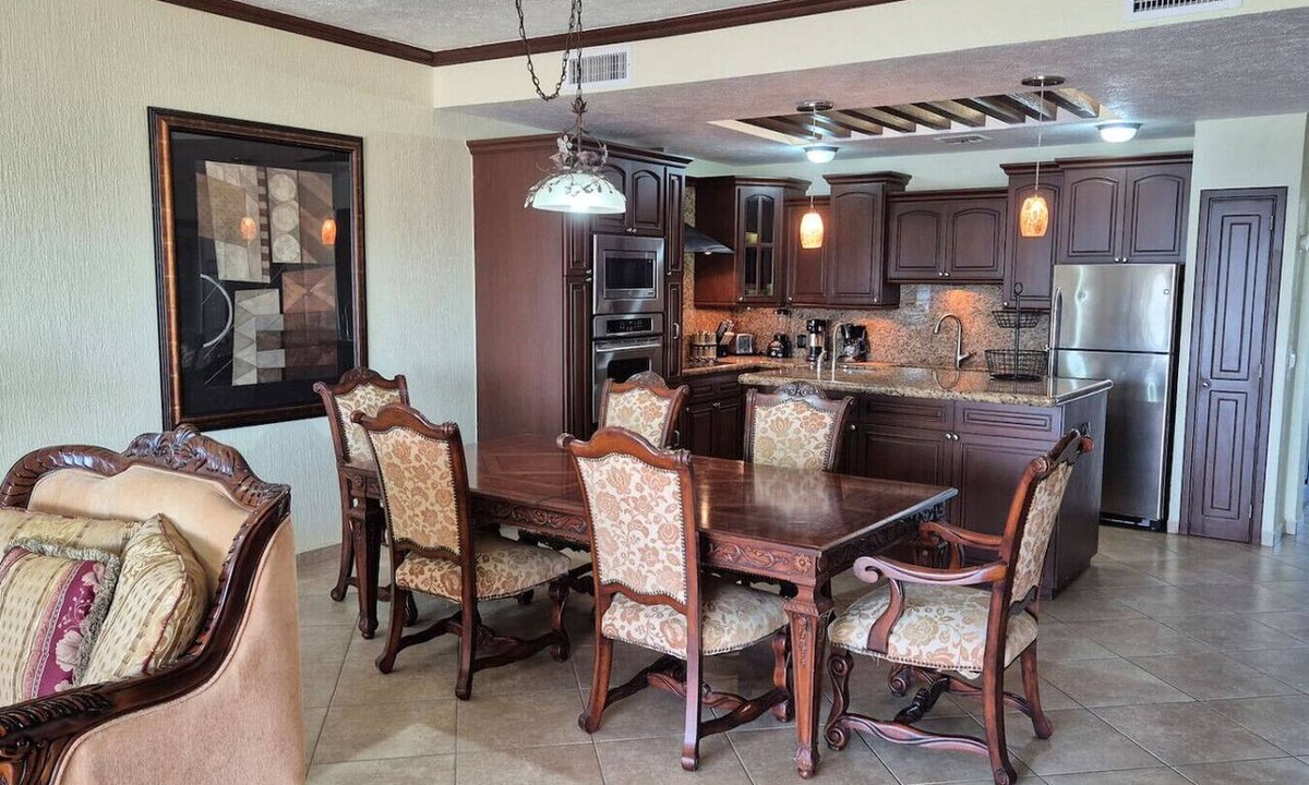 Bella Vista Apartment | Stylish Sonoran Sky 3 bedroom
