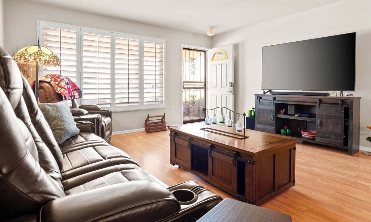 Sun City House | Sun City Retreat w/Patio, Grill & Backyard
