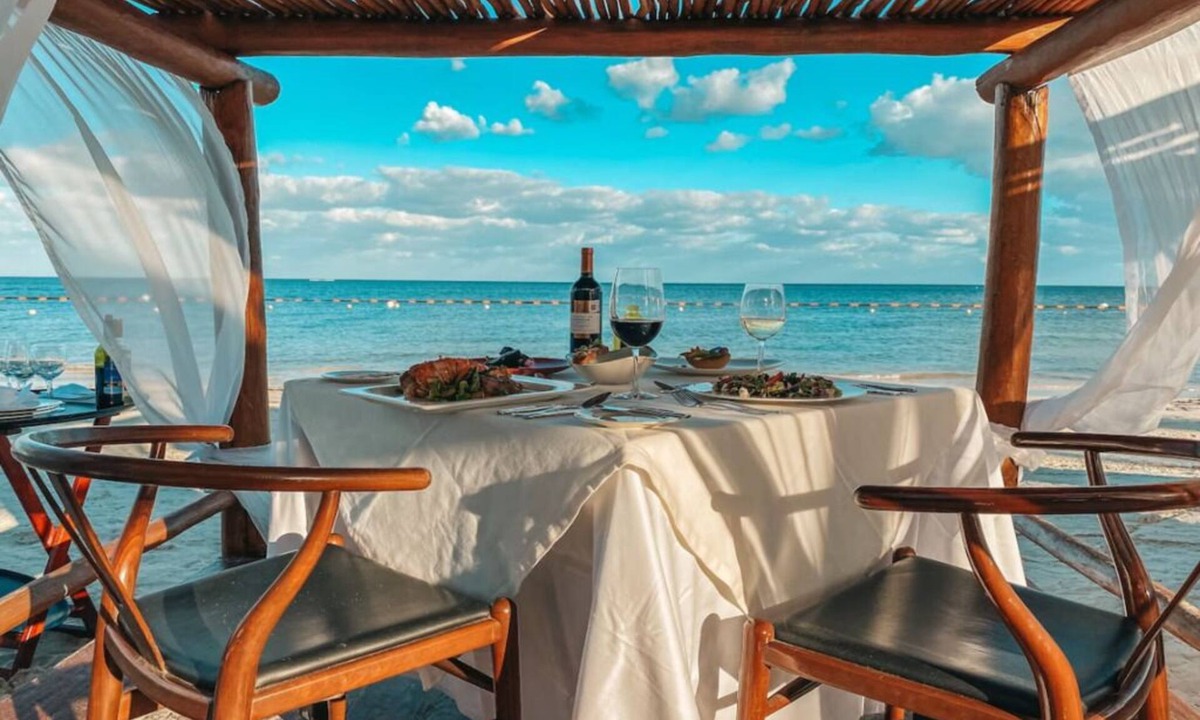 Puerto Morelos Hotel | Swim-Up Suite w/King Bed, Rainforest Shower, & Direct Pool Access ALL-INCLUSIVE