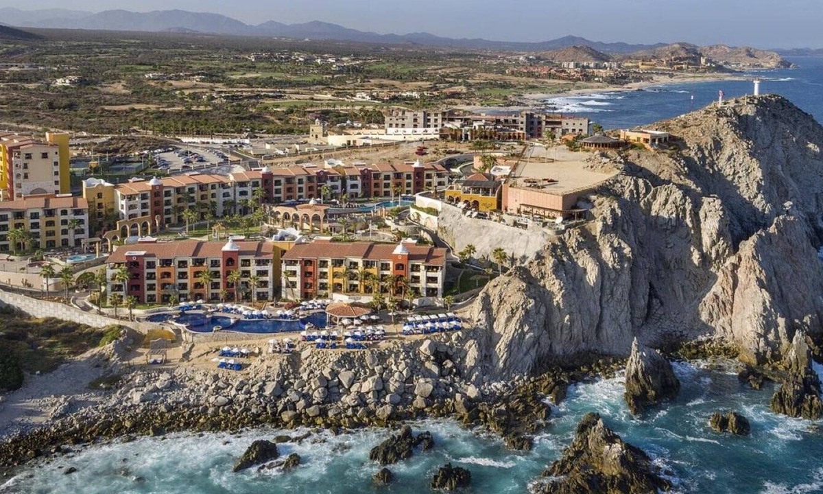 Cabo San Lucas Apartment | Thanksgiving '21 or Feb '22 in Cabo in a 4 Bedroom Suite (or 2 or 4 BR any time)