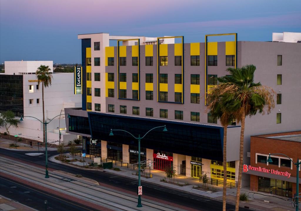 Mesa Hotel | The 233 Suites Unscripted By Hyatt