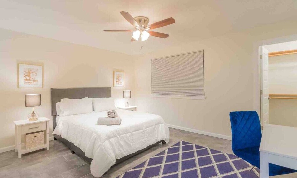 McAllen Villa | ⛰The Aspen King Size Bed Fast WiFi Central Comfy💎