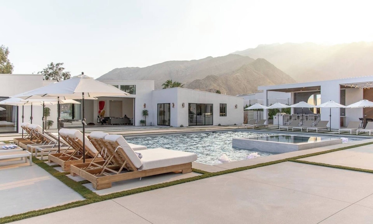 Racquet Club Estates House | The Catalina Palm Springs: 9BR Luxe Desert Oasis