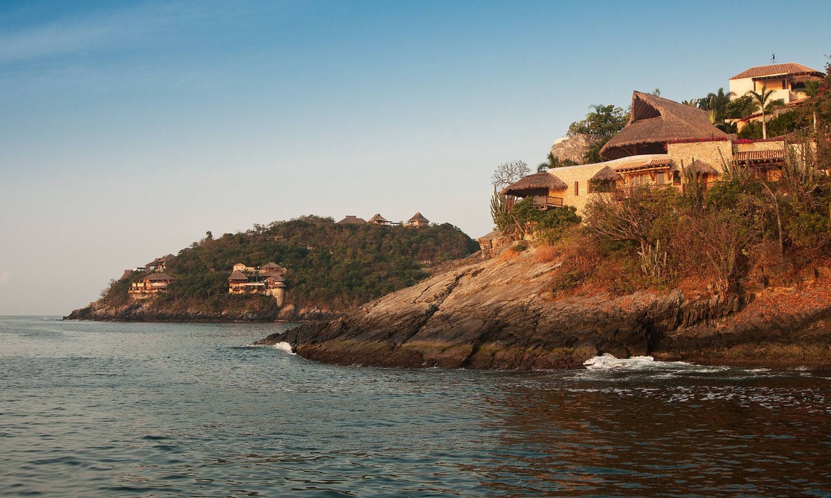 Almacen Villa | The Crown Jewel Of Zihuatanejo! Stunning Views and Unparalleled Tranquility.