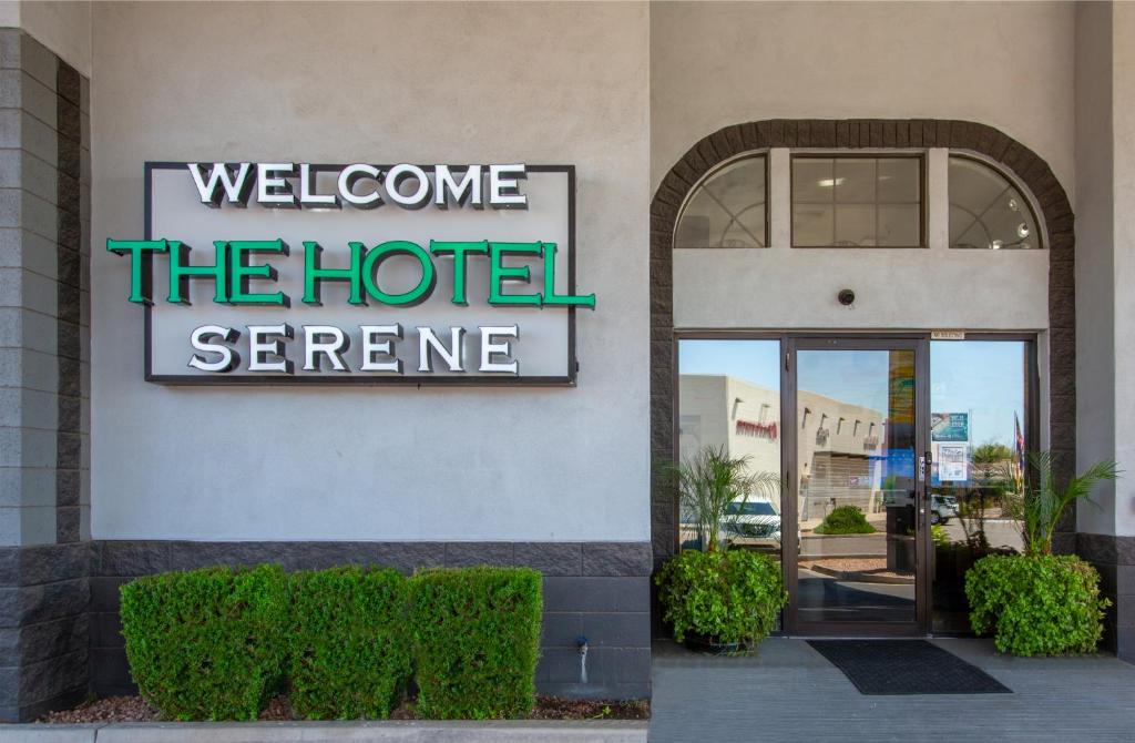 Glendale Hotel | The Hotel Serene Glendale Peoria, Surestay Collection by Best Western