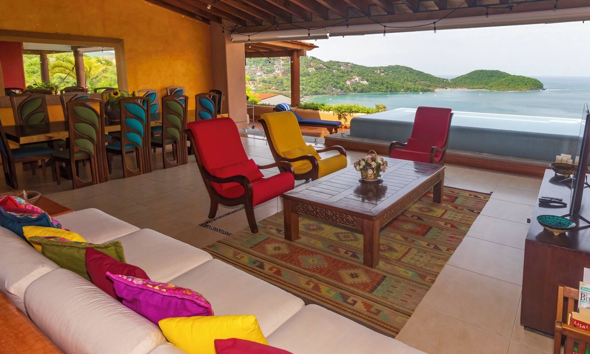 Zihuatanejo Condo | The Most Breathtaking View Is From This Large Penthouse