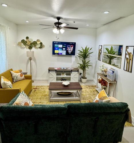 McAllen Apartment | The Prestige Place Near Airport and Mall In McAllen TX