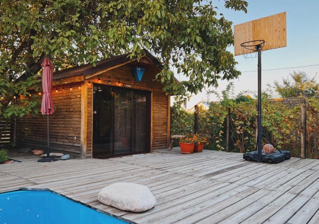 Besqaynar House | Tiny House Nada Vineyard